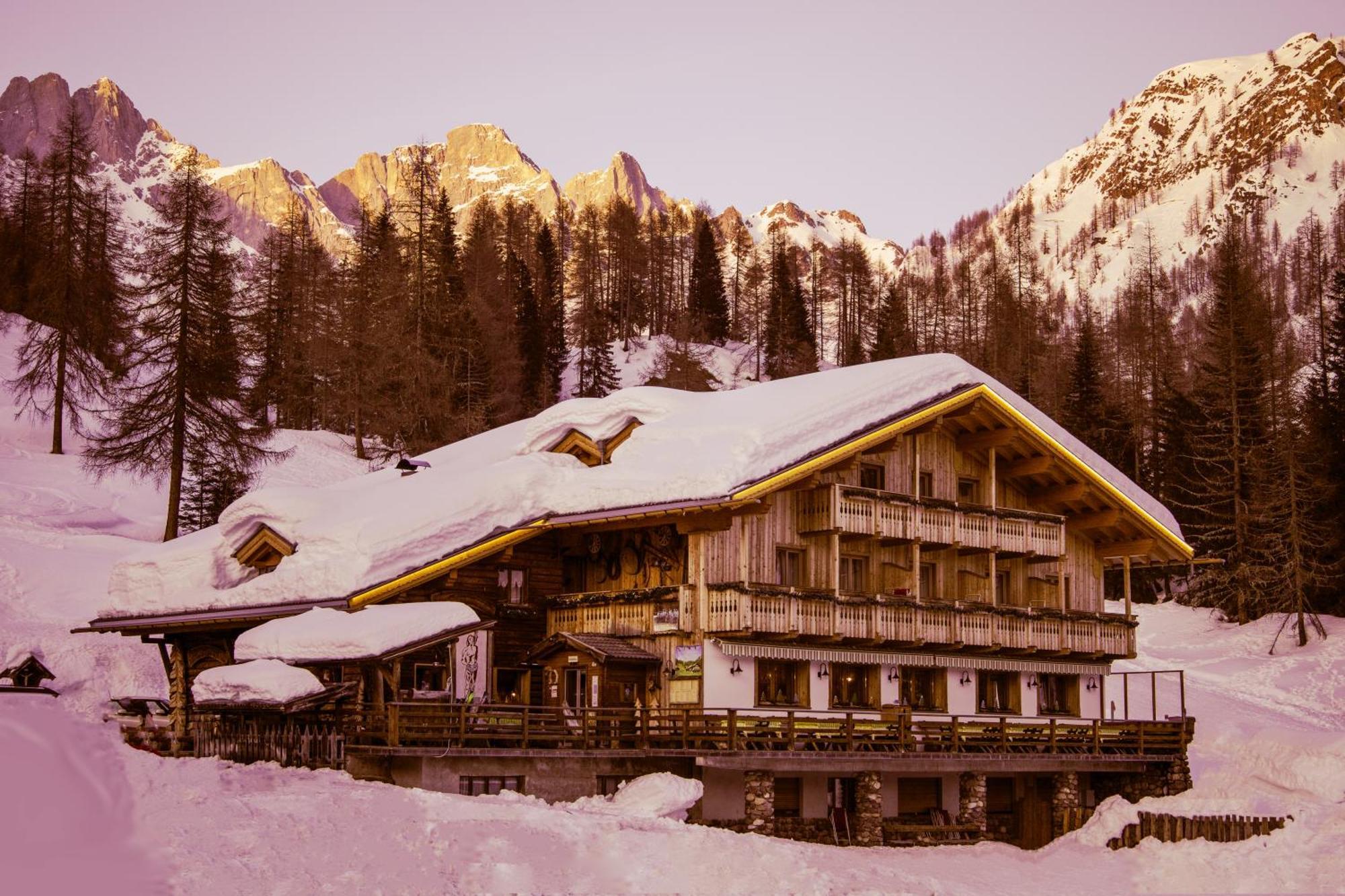 Rifugio Flora Alpina Ξενοδοχείο Passo San Pellegrino Εξωτερικό φωτογραφία